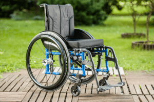 Der Motus Aktiv Rollstuhl im Portrait vom Momo Magazin
