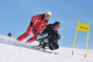 Para-Ski in Schneelandschaft