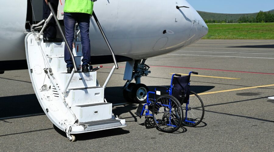 Wheelchair,Patients,Airport,,Disabled,Person,In,The,Interior,Of,The